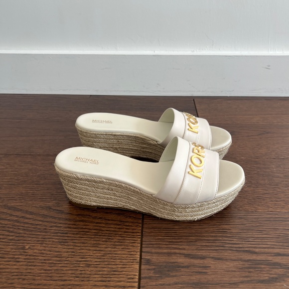 Michael Kors Brady white leather platform wedge espadrille slides - Picture 9 of 9